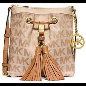 Michael Kors Crossbody